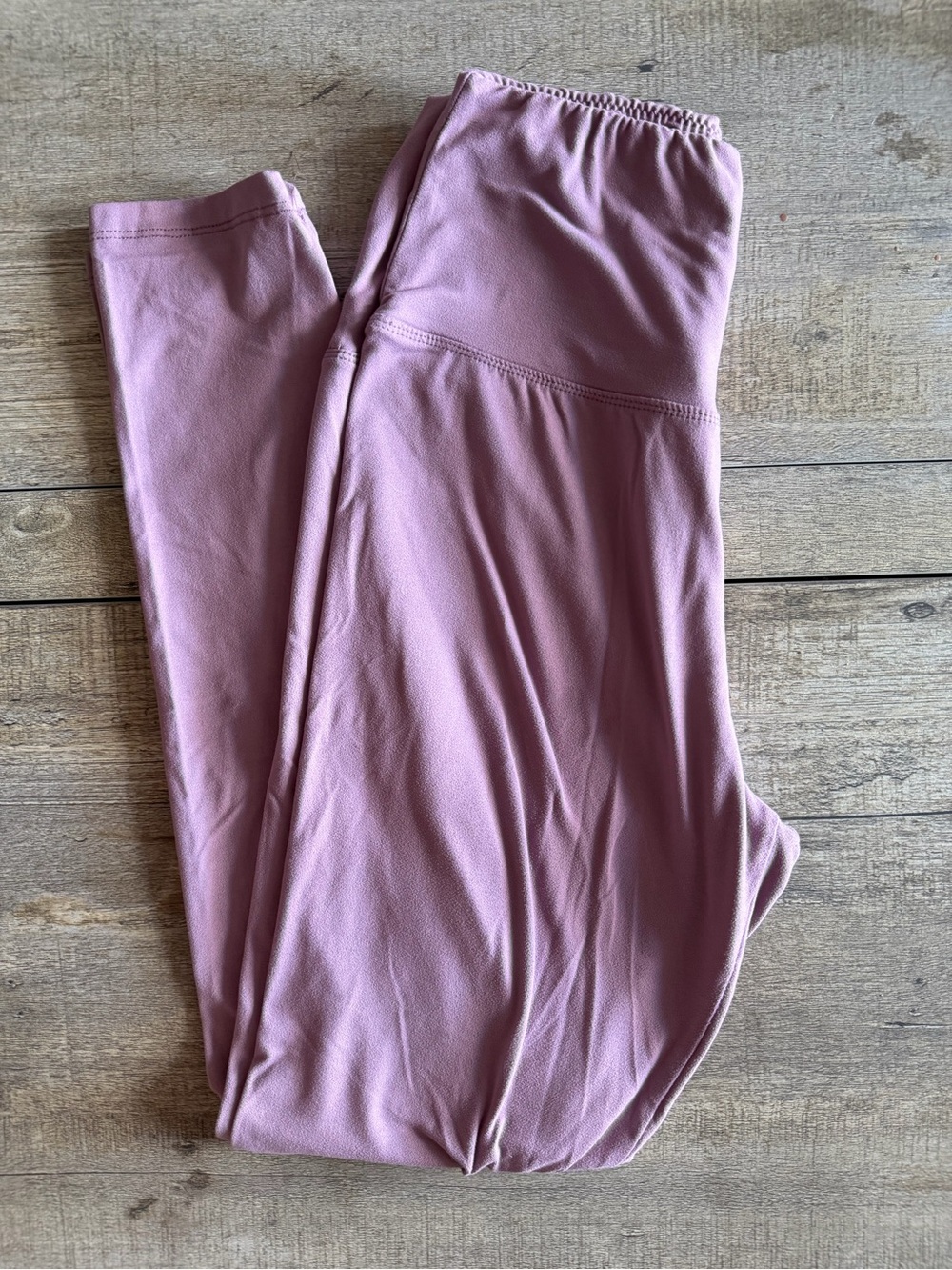 Amazon Mauve High-Waist Active Leggings
